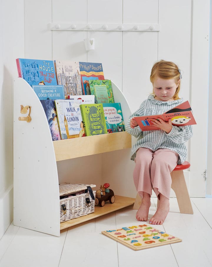 TL8822-forest-book-case-10_720x