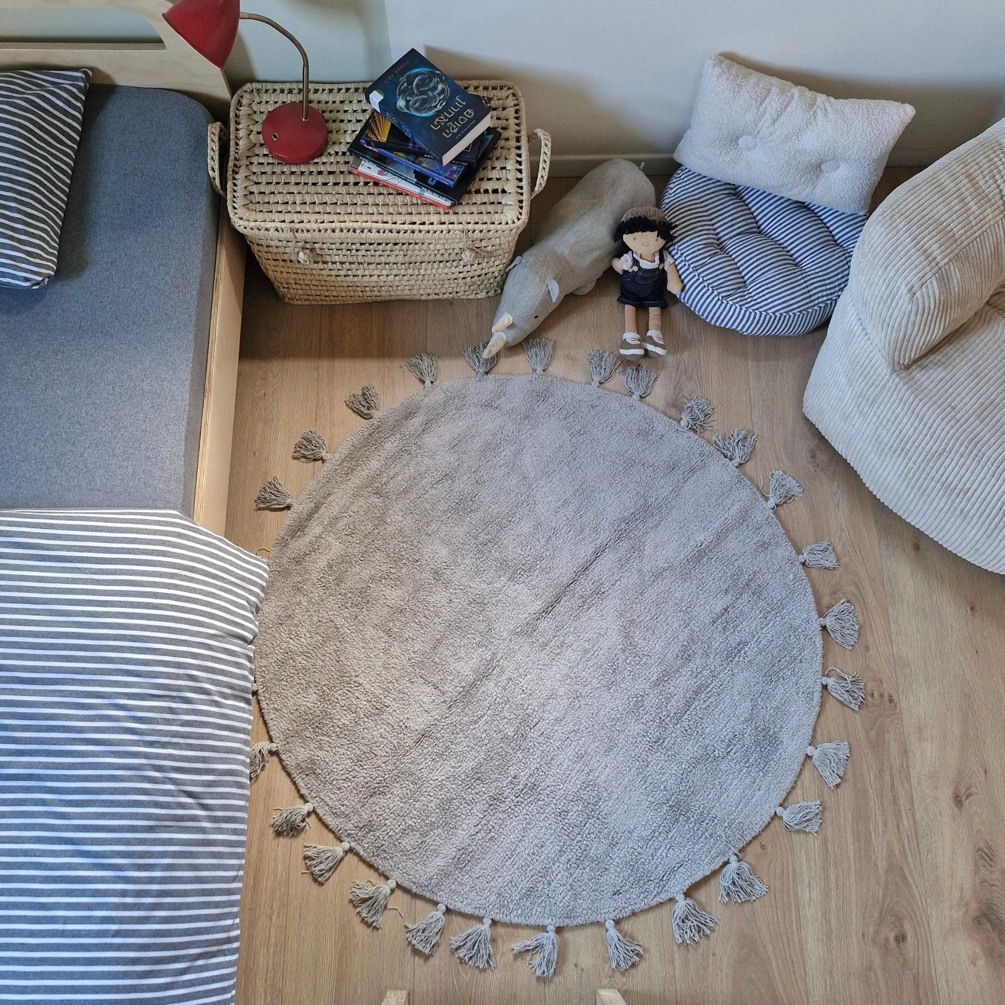 שטיח אפור בהיר עגול